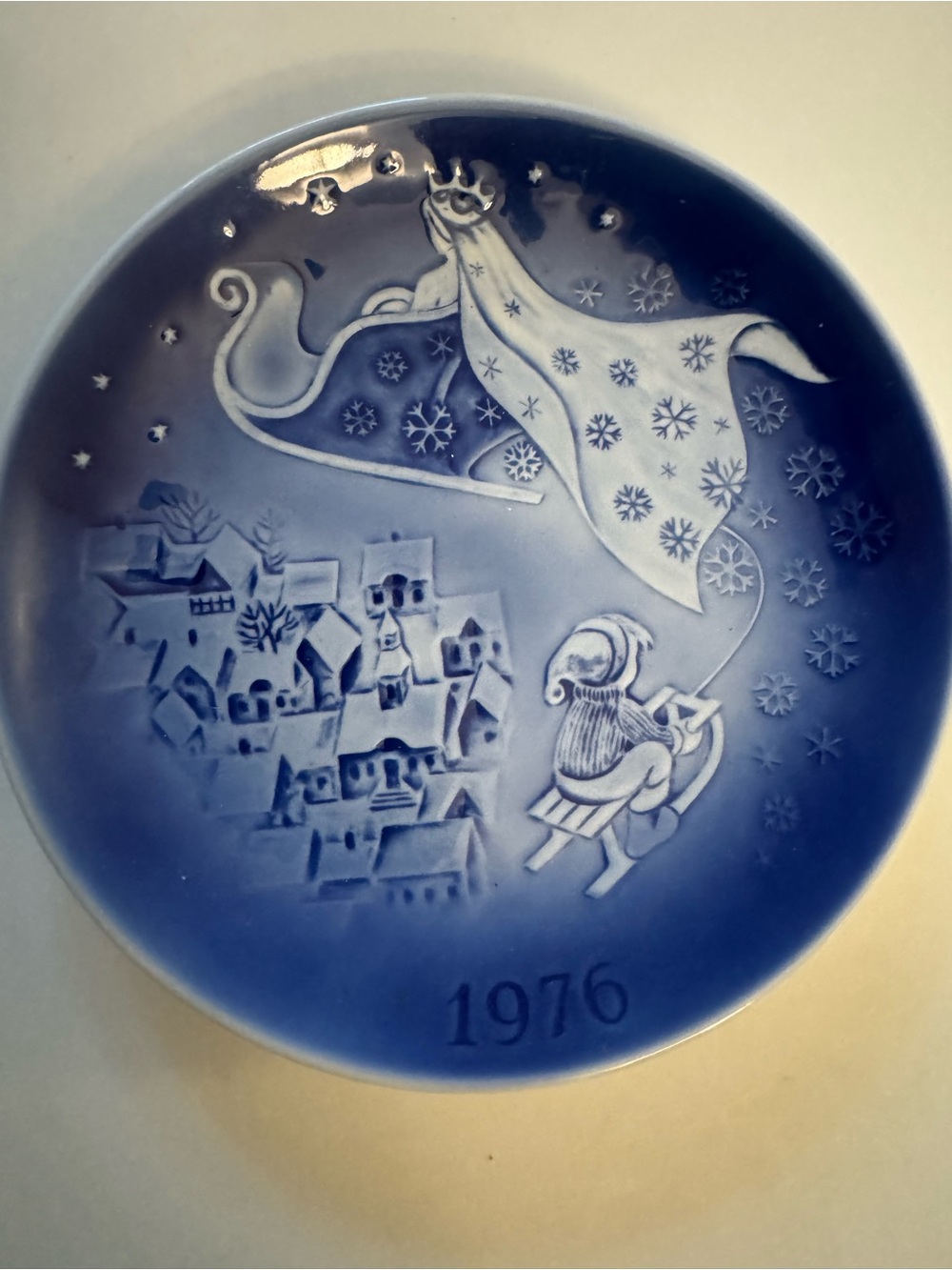 Desiree blue and white Snow Queen 1976 collectible plate.